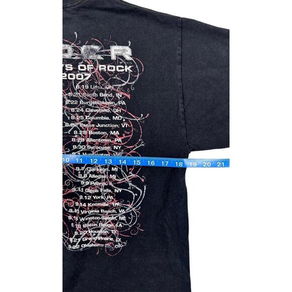 Hinder 2007 Tour T-Shirt Medium Hanes Heavyweight Rock Band Tee Double Sided - Picture 7 of 9